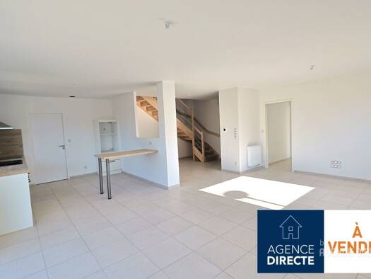 Maison à vendre - Première occupation 411 600 € 6 pièces 4 chambres 125 m² 332 m² de terrain Saint-Père 35430