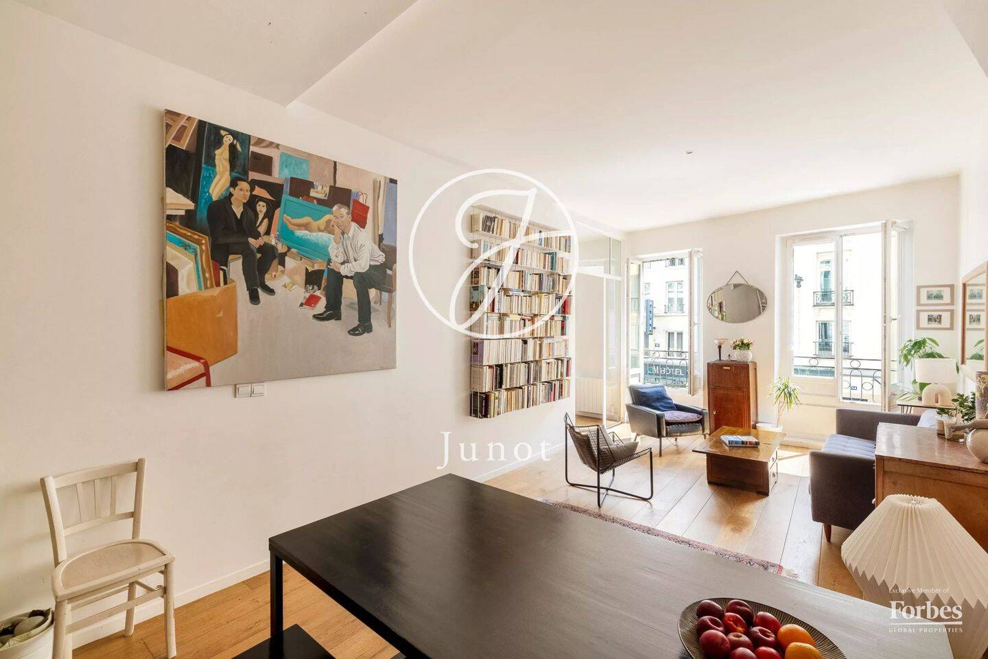 Appartement 3 pièces 66 m² · à Paris 10ème Arrondissement · 66,1 m² · 725 000 €