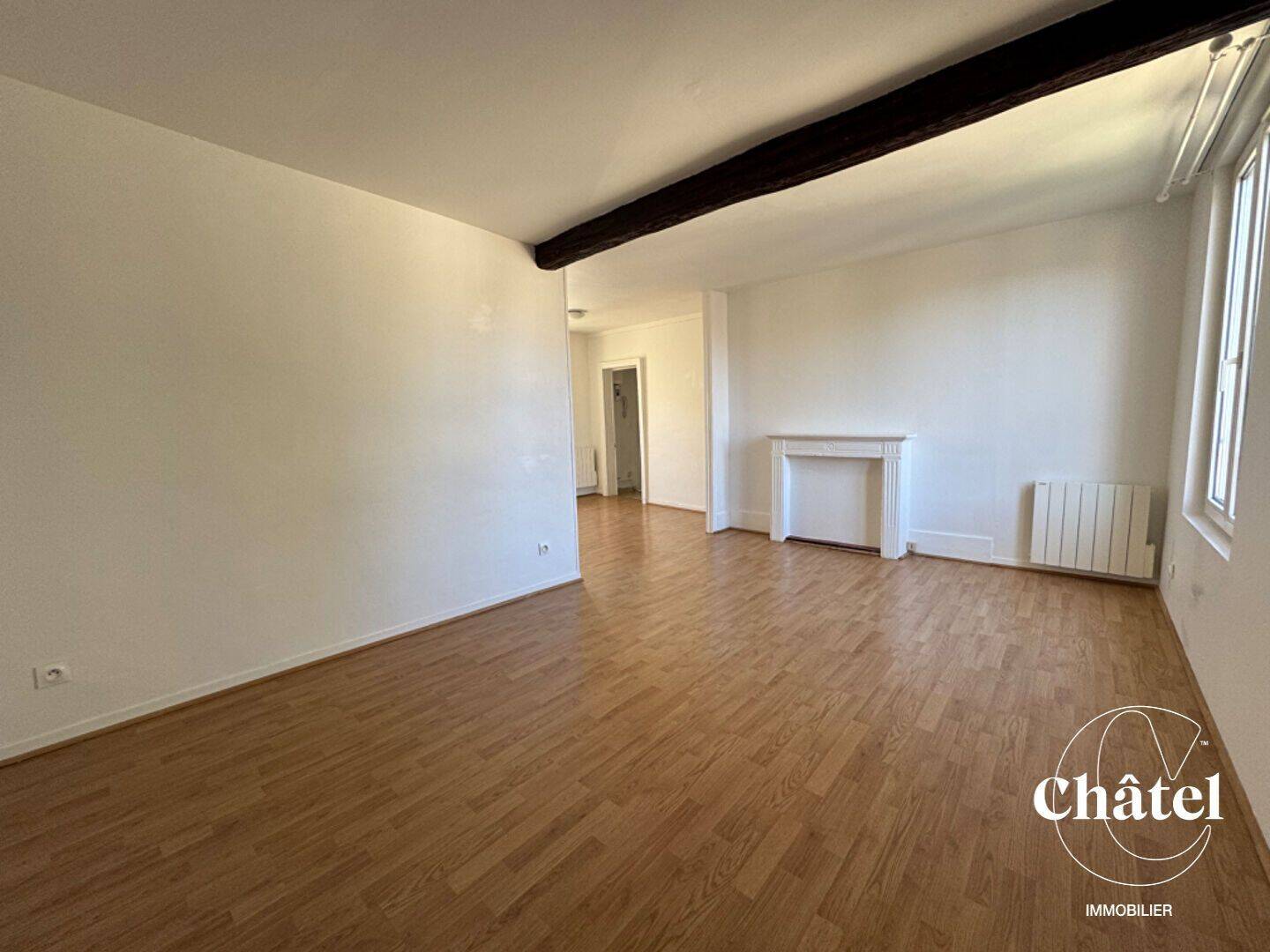 Appartement 3 pièces 68 m² · à Senlis · 67,7 m² · 970 €/mois