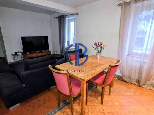 Maison à vendre 94 500 € 3 pièces 2 chambres 60 m² Les Avenières Veyrins-Thuellin 38630