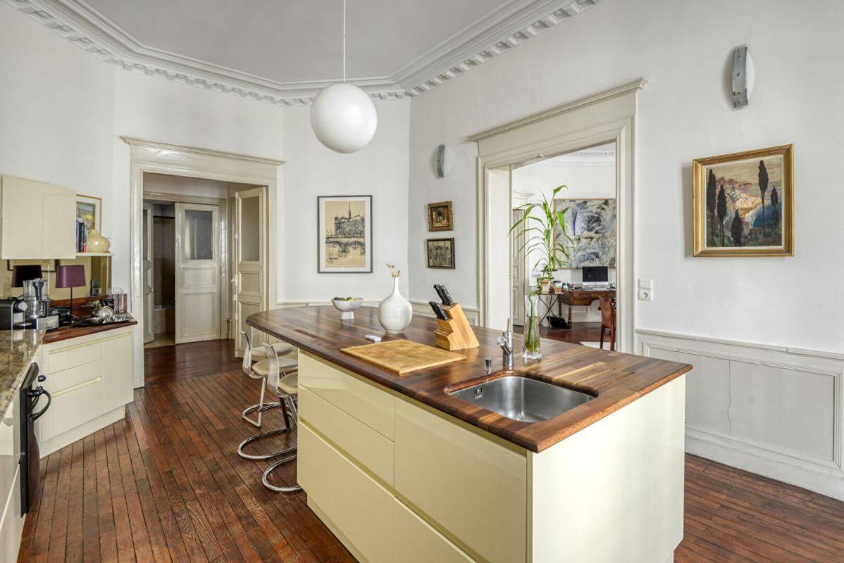 Appartement 5 pièces 155 m² · à Nantes · 154,9 m² · 589 950 €