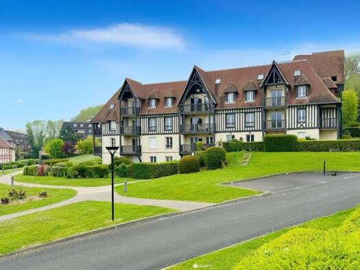 Appartement à vendre 165 000 € 1 pièce 33 m² Étage 1/3 Hennequeville-Zone Callenville Trouville-sur-Mer 14360