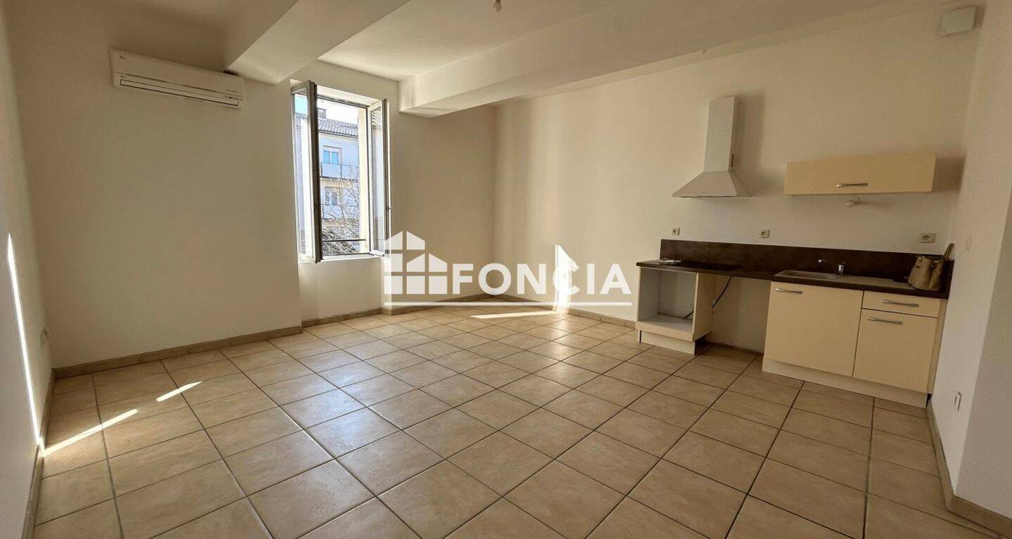 Appartement 1 pièce 41 m² · à Orange · 41,3 m² · 446 €