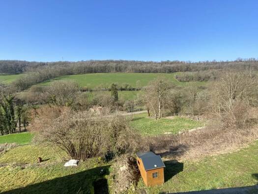 Maison à vendre 170 000 € 4 pièces 3 chambres 95 m² 1 651 m² de terrain Saint-Mesmin 21540