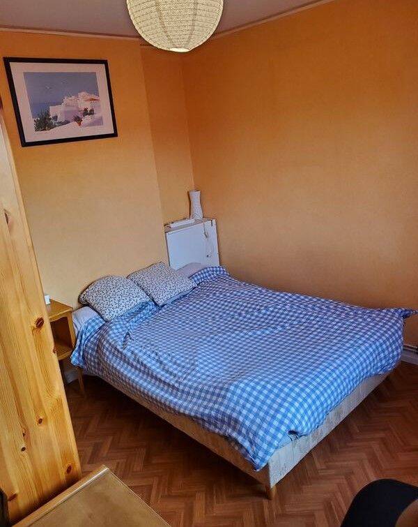 Appartement 1 pièce 12 m² · à Bordeaux · 12 m² · 360 €