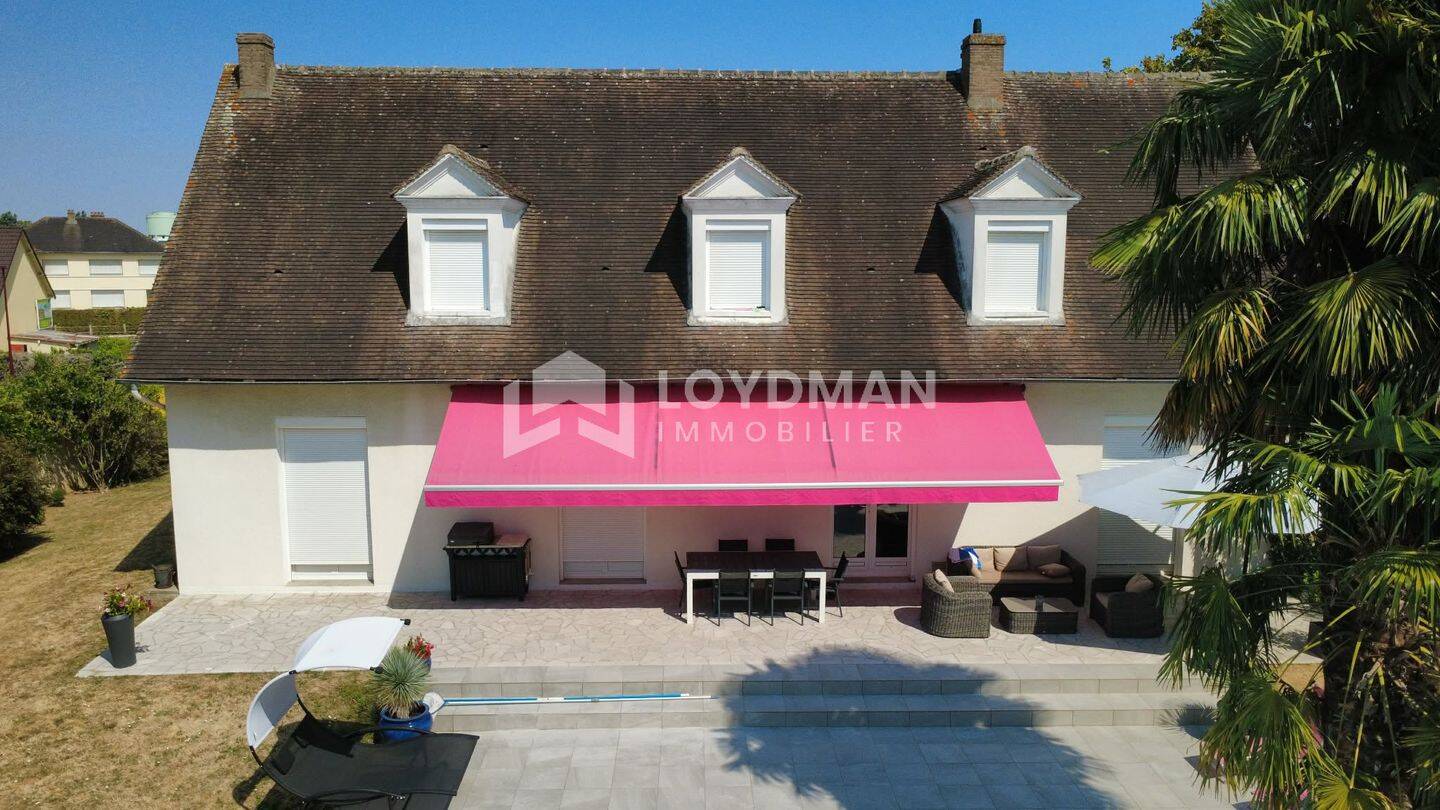 Maison 5 pièces 165 m² · à Saint-Florent-sur-Cher · 165 m² · 364 000 €