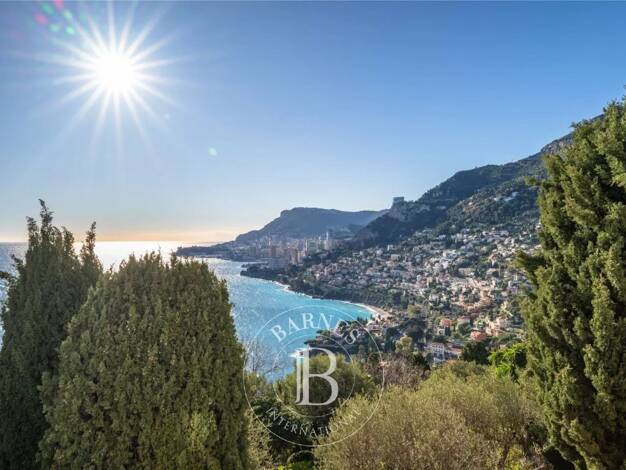 Appartement à vendre 1 490 000 € 5 pièces 4 chambres 230 m² RDC/3 Village-Cros de Caste-Coupiere-Mont Gros Roquebrune-Cap-Martin 06190