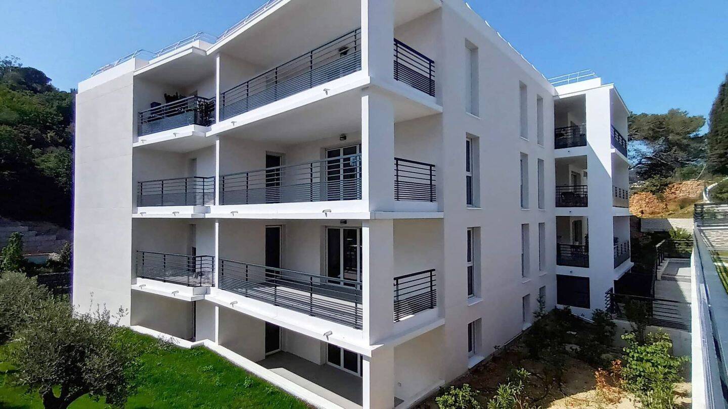 Appartement 3 pièces 63 m² · à Vallauris · 62,5 m² · 994 €