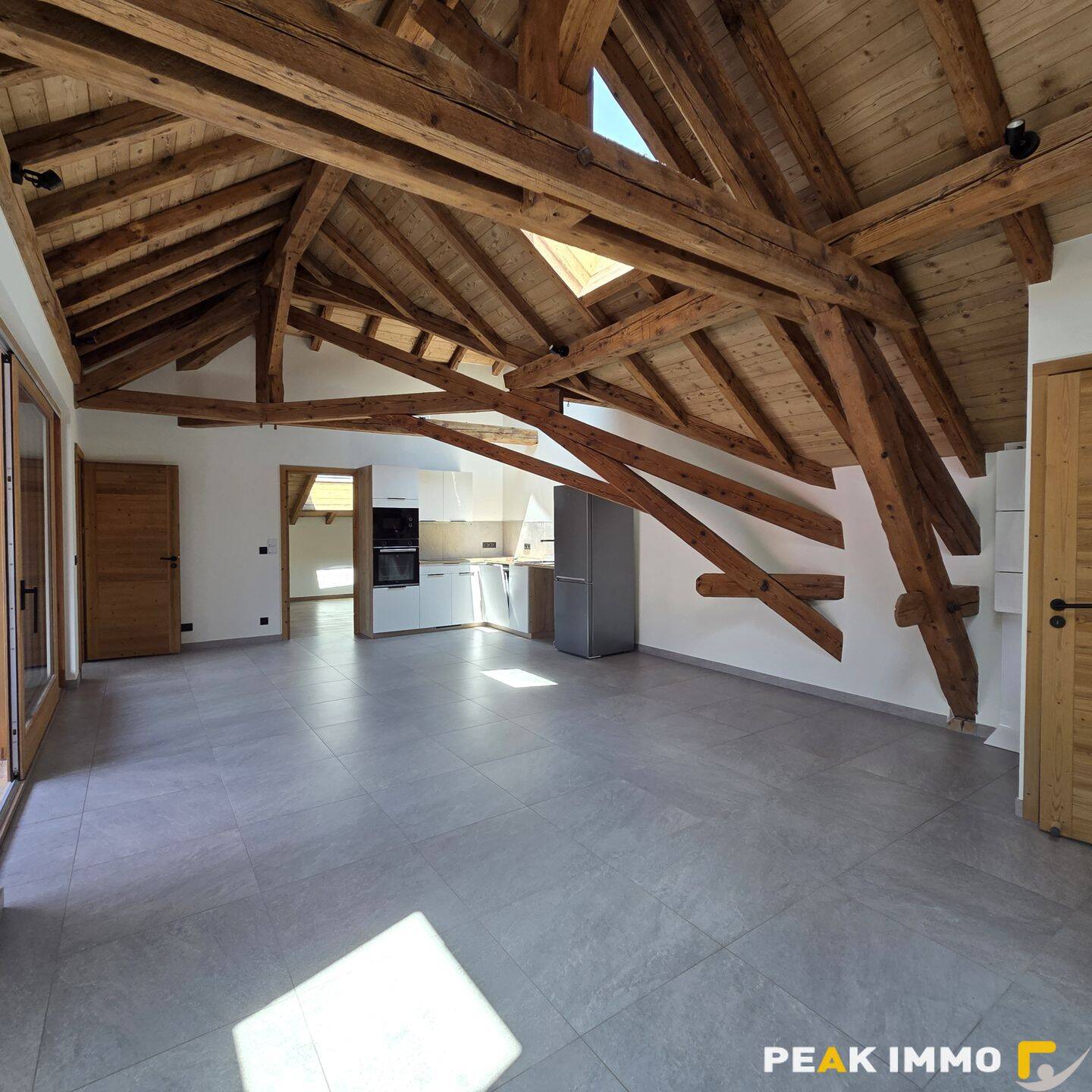 Appartement 3 pièces 80 m² · à Sallanches · 80,1 m² · 1 240 €