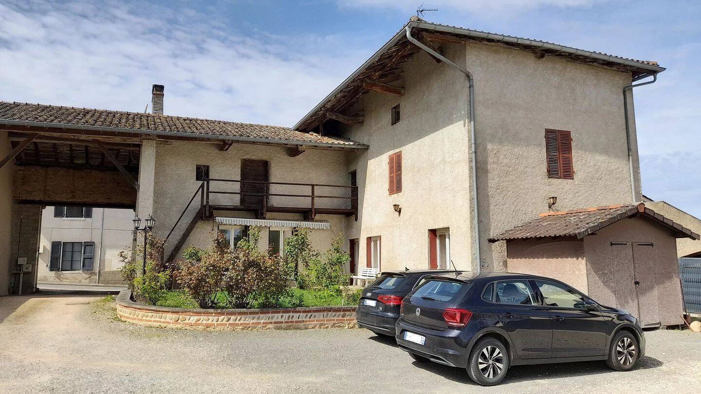 Maison 4 pièces 98 m² · à Mogneneins · 98 m² · 189 000 €
