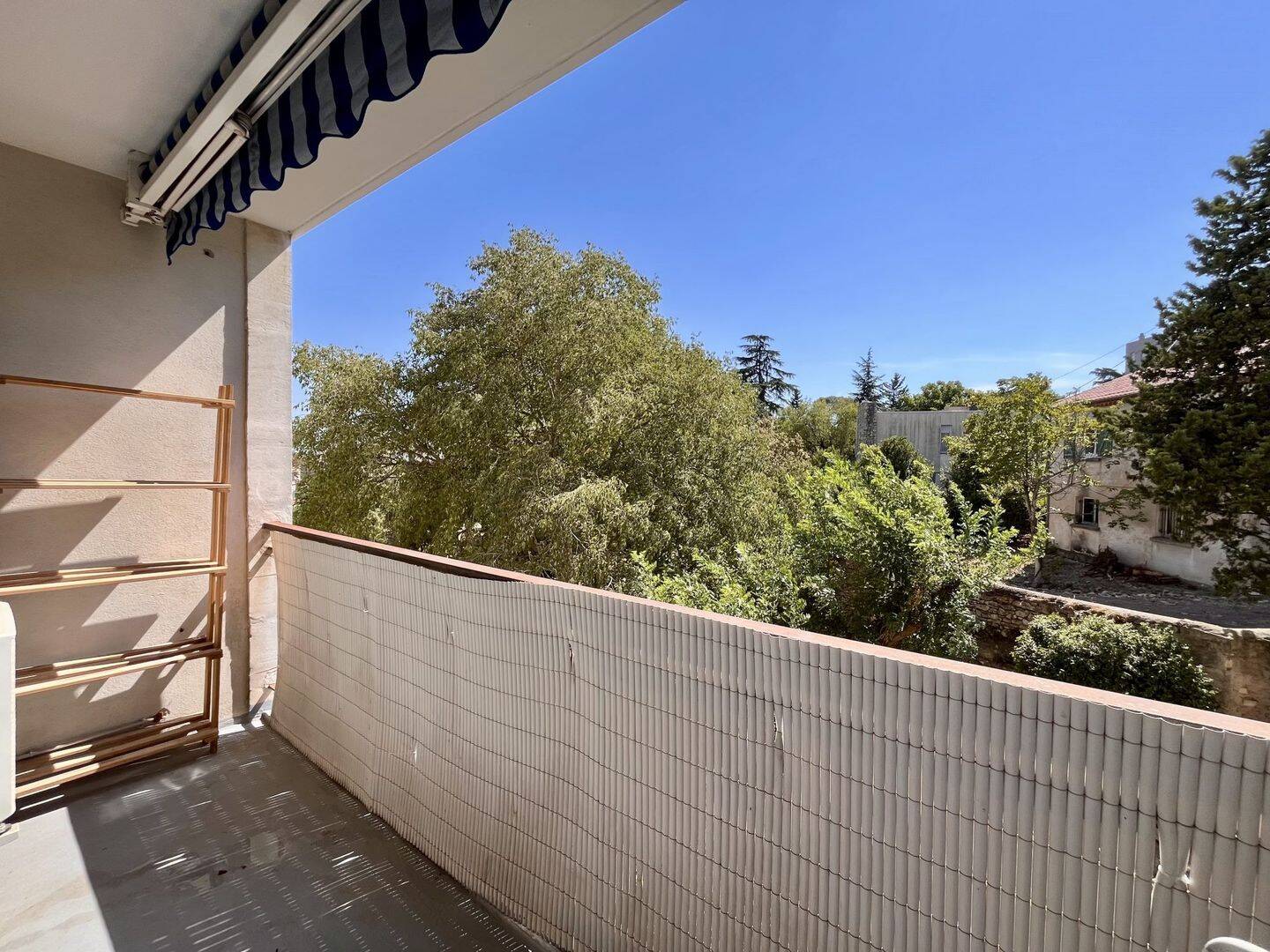 Appartement 3 pièces 79 m² · à Nîmes · 79 m² · 124 000 €