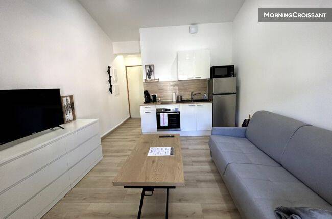 Appartement 1 pièce 25 m² · à Lagnieu · 25 m² · 1 200 €/mois
