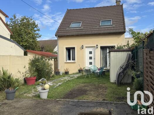 Maison de plain-pied à vendre 415 000 € 4 pièces 3 chambres 90 m² 400 m² de terrain Coeuilly-Village Parisien-Jules Vallès Champigny-sur-Marne 94500