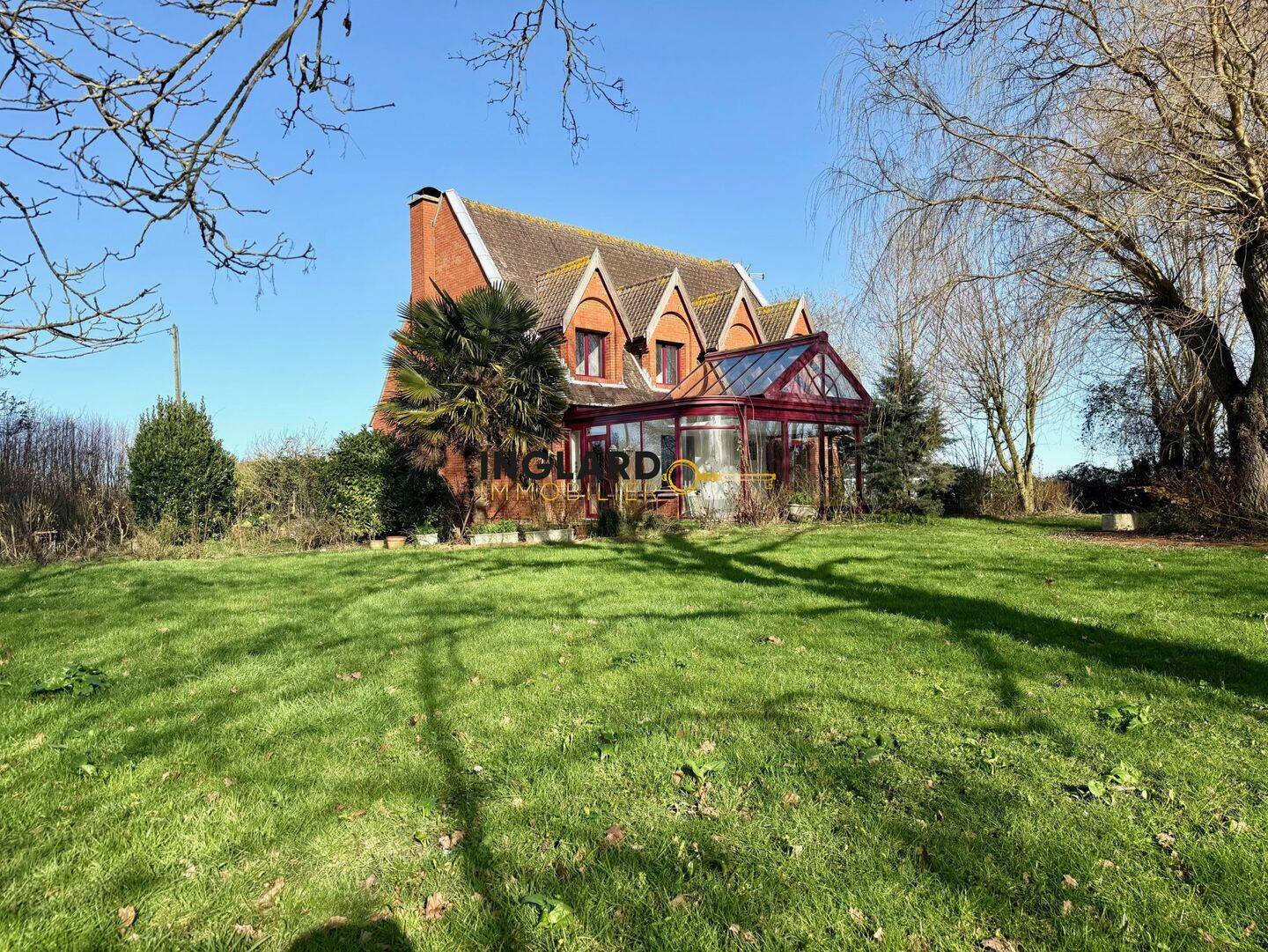 Maison 8 pièces 205 m² · à Looberghe · 205 m² · 369 000 €