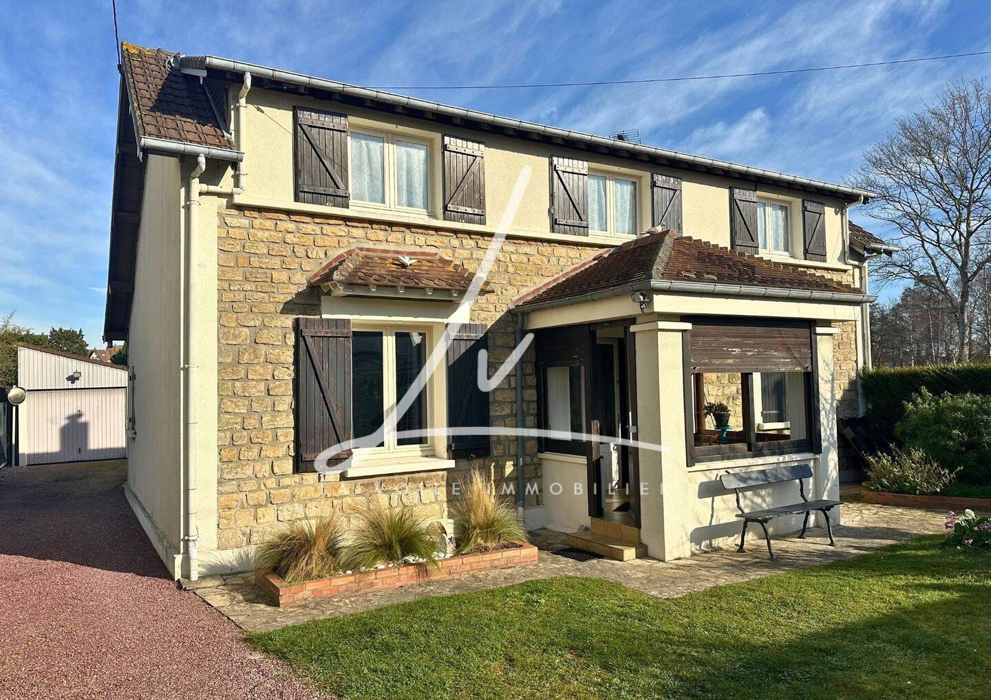 Maison 6 pièces 141 m² · à Cabourg · 140,8 m² · 435 000 €