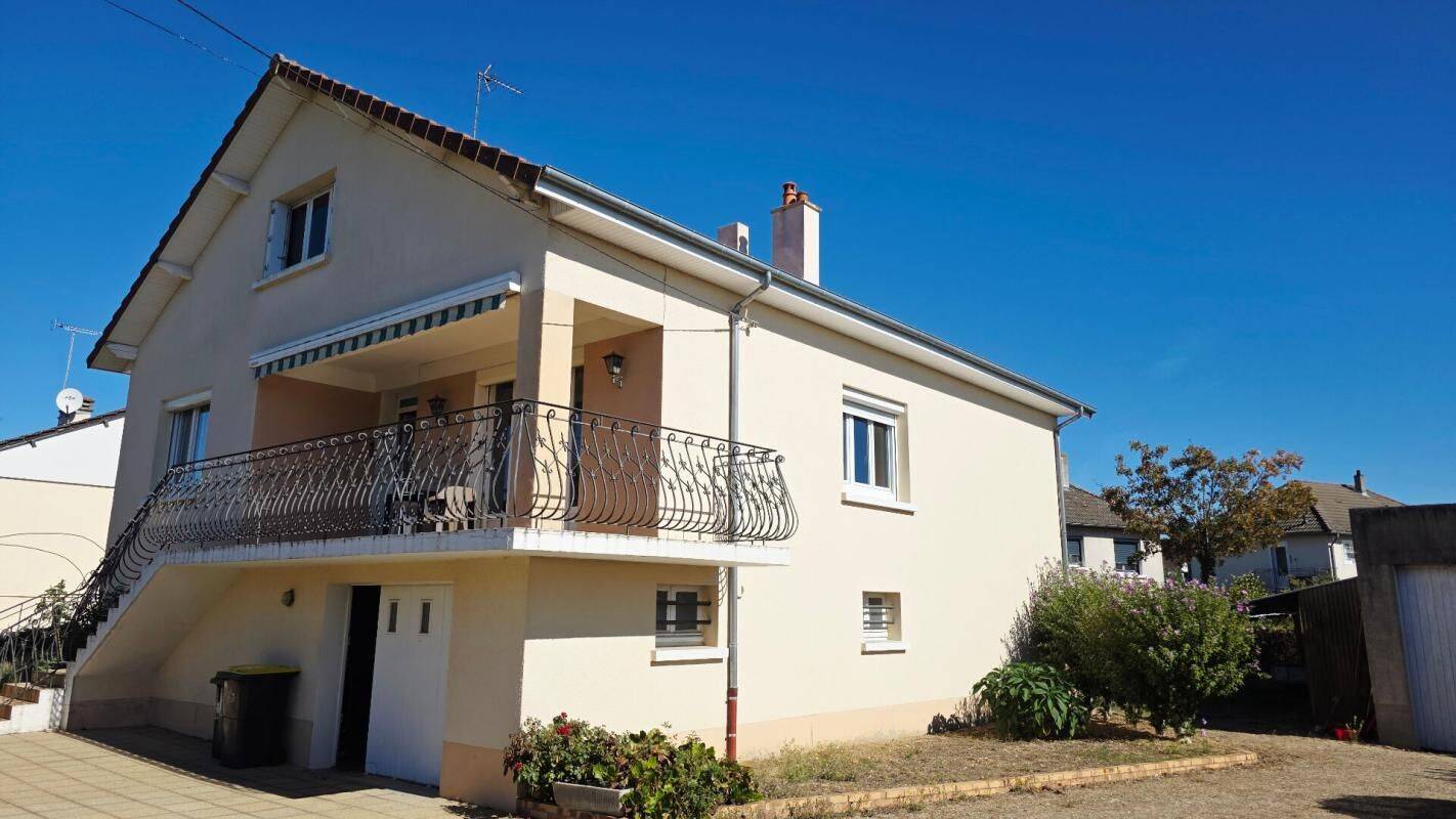 Maison 5 pièces 113 m² · à La Chapelle-Saint-Ursin · 112,5 m² · 178 900 €