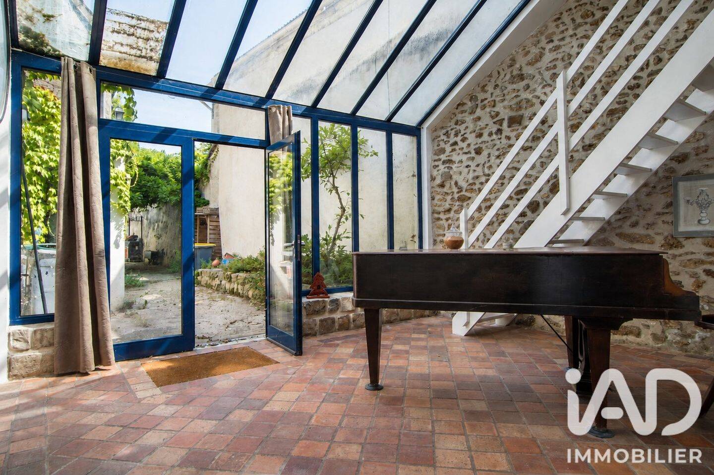 Maison 11 pièces 295 m² · à Linas · 295 m² · 499 000 €