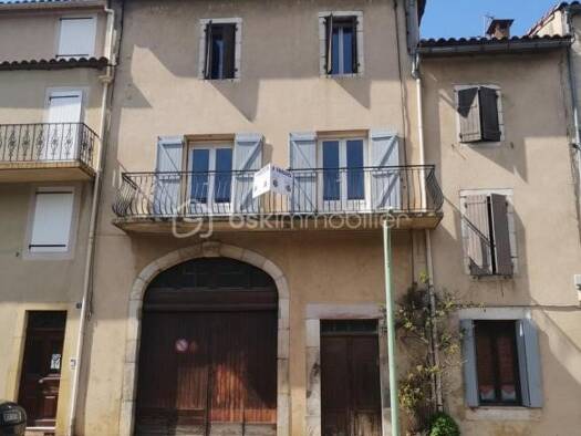 Immeuble à vendre 155 000 € 300 m² Saint-Pons-de-Thomières 34220