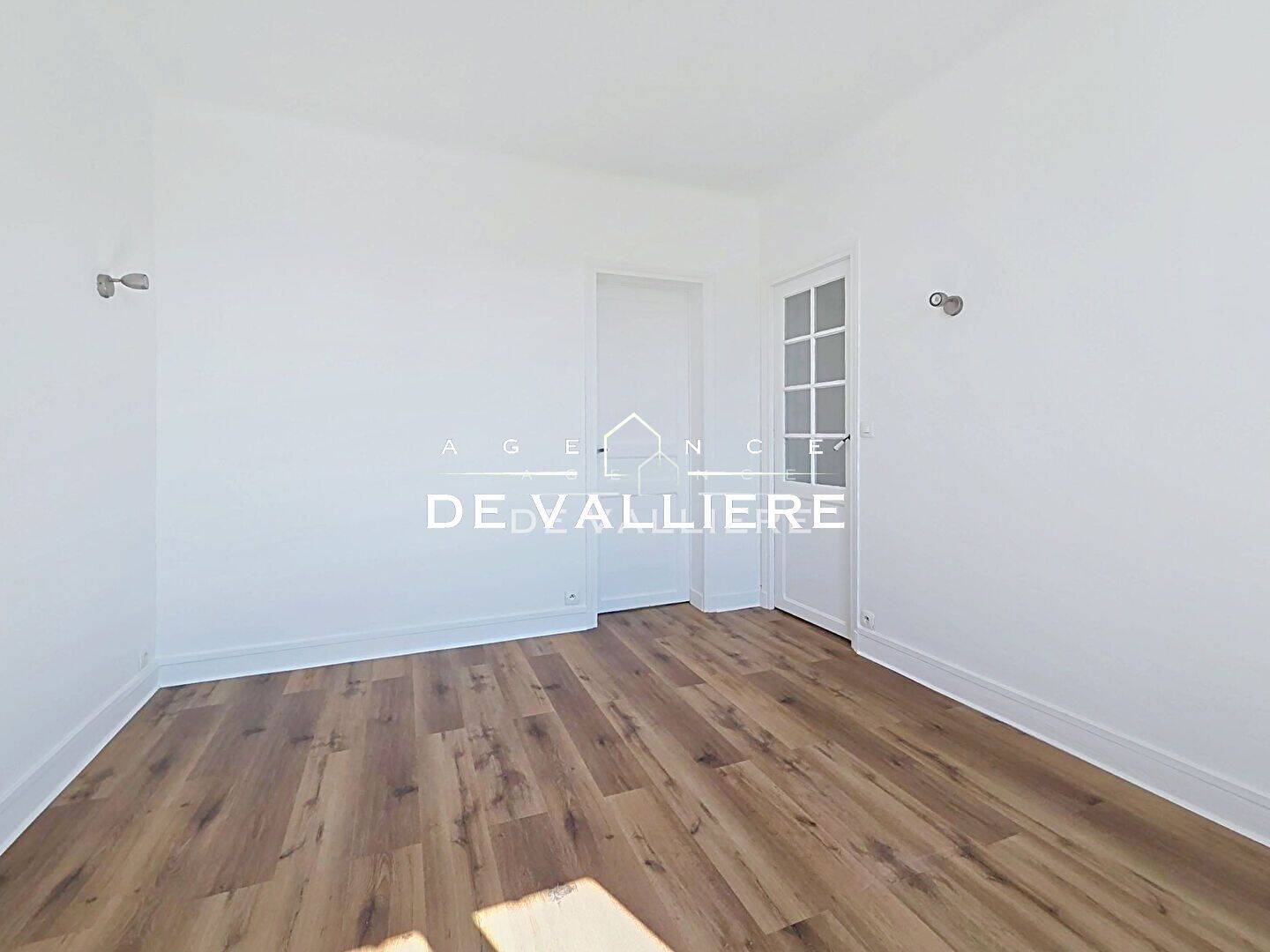 Appartement 4 pièces 35 m² · à Nanterre · 35 m² · 995 €