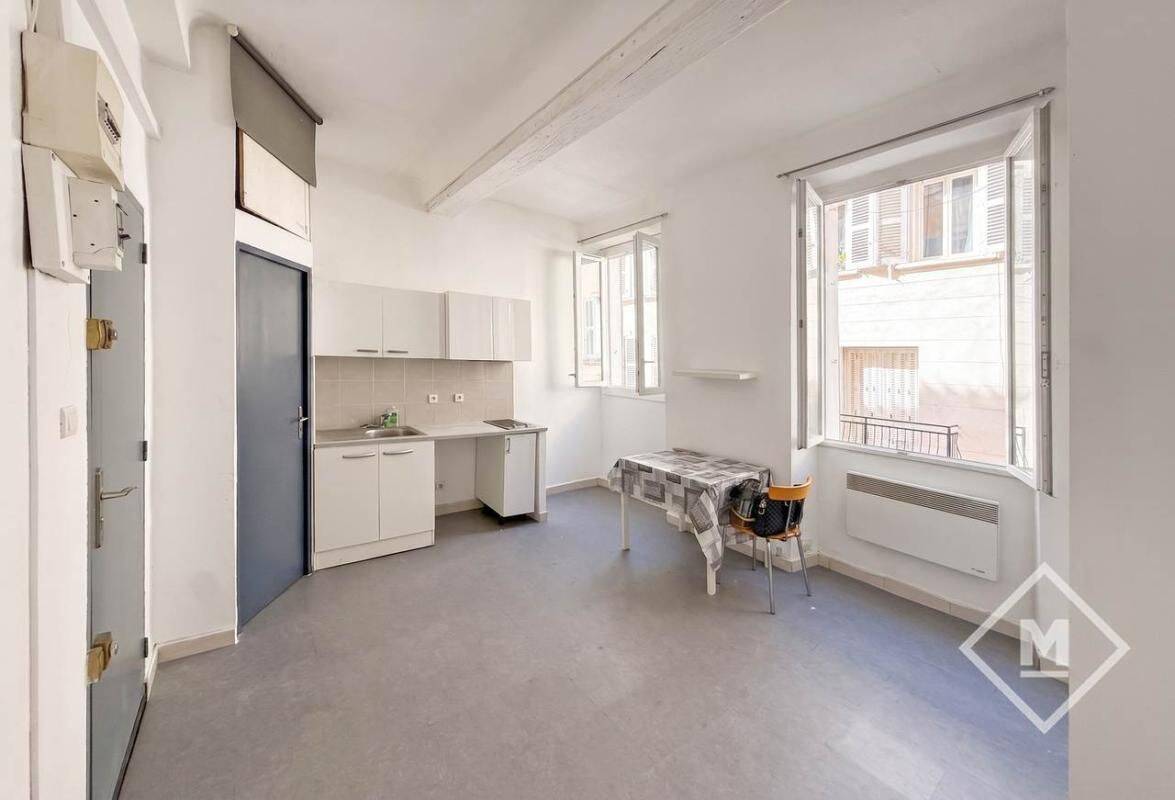 Appartement 1 pièce 17 m² · à Marseille 1er Arrondissement · 17 m² · 78 000 €