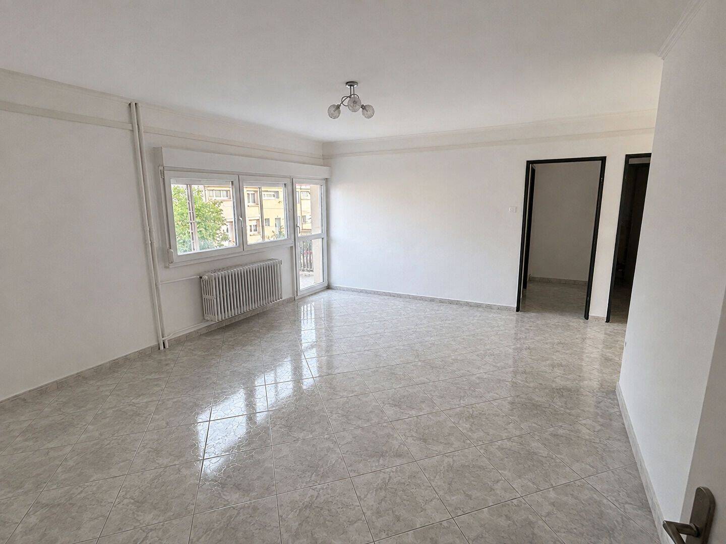 Appartement 5 pièces 83 m² · à Rombas · 82,6 m² · 800 €/mois