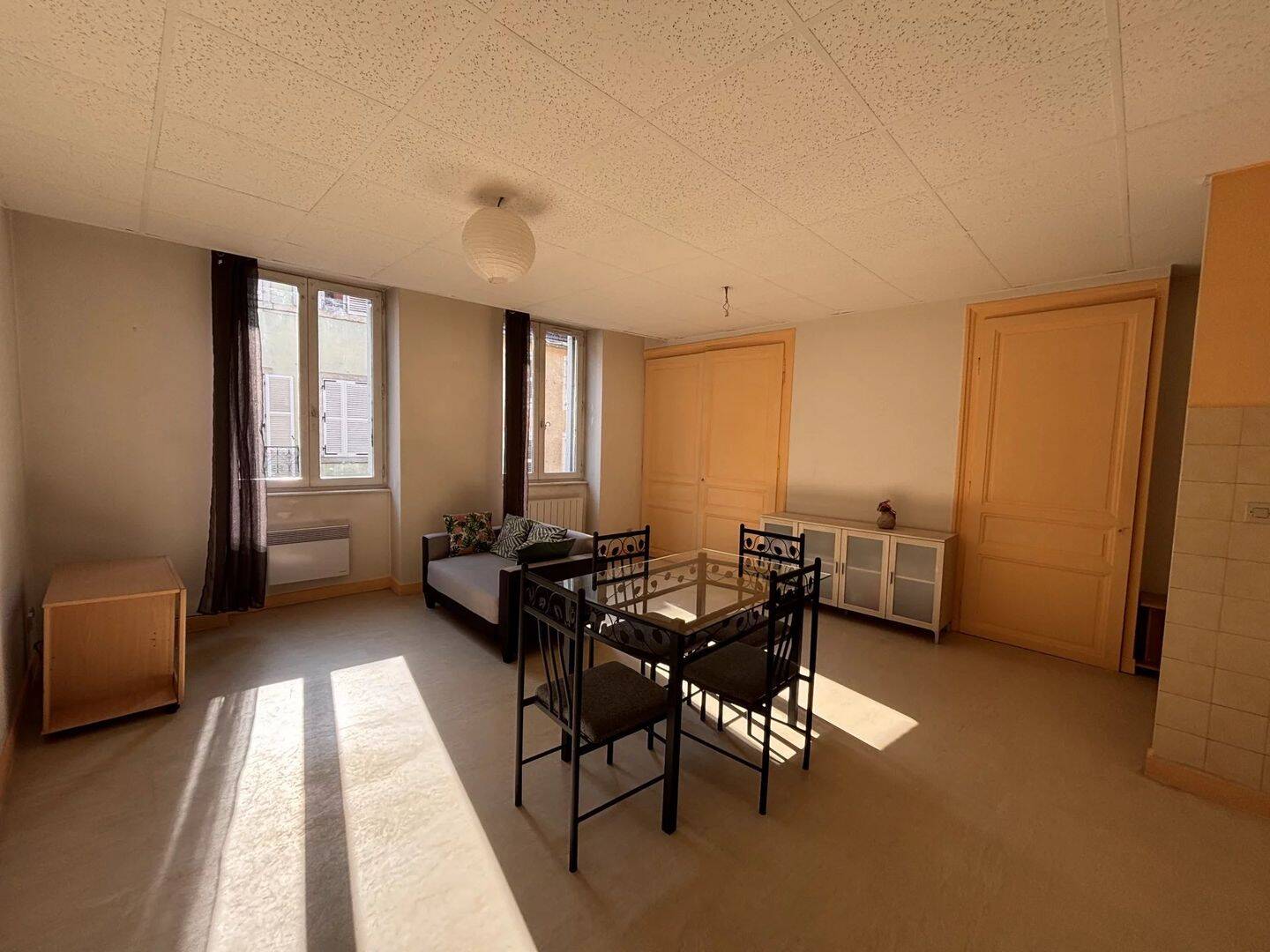 Appartement 1 pièce 39 m² · à Saint-Claude · 39,4 m² · 340 €/mois