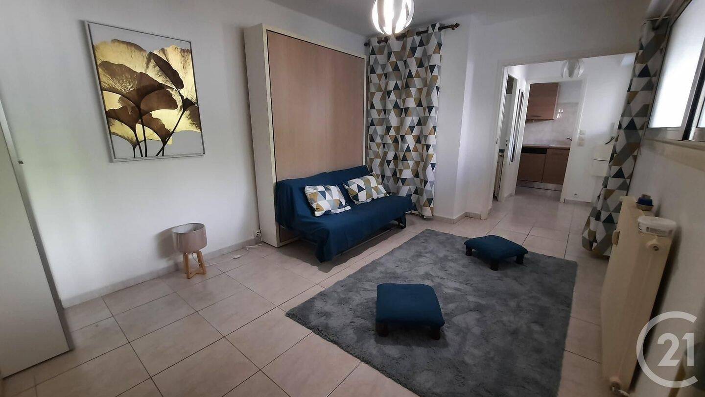 Appartement 1 pièce 26 m² · à Antibes · 25,9 m² · 720 €