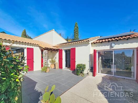 Maison à vendre 575 000 € 5 pièces 3 chambres 105,5 m² 359 m² de terrain Centre Ancien-Cros-Lotins Éguilles 13510