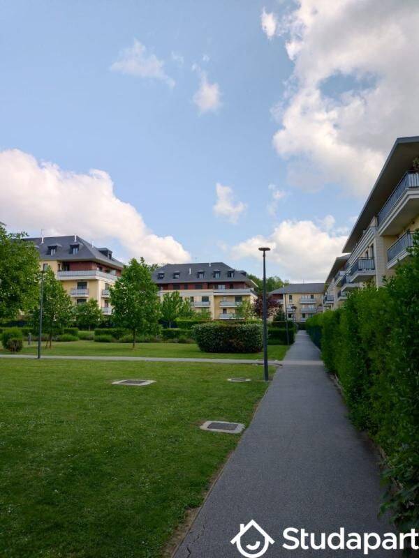 1 pièce 9 m² · à Montévrain · 9 m² · 500 €