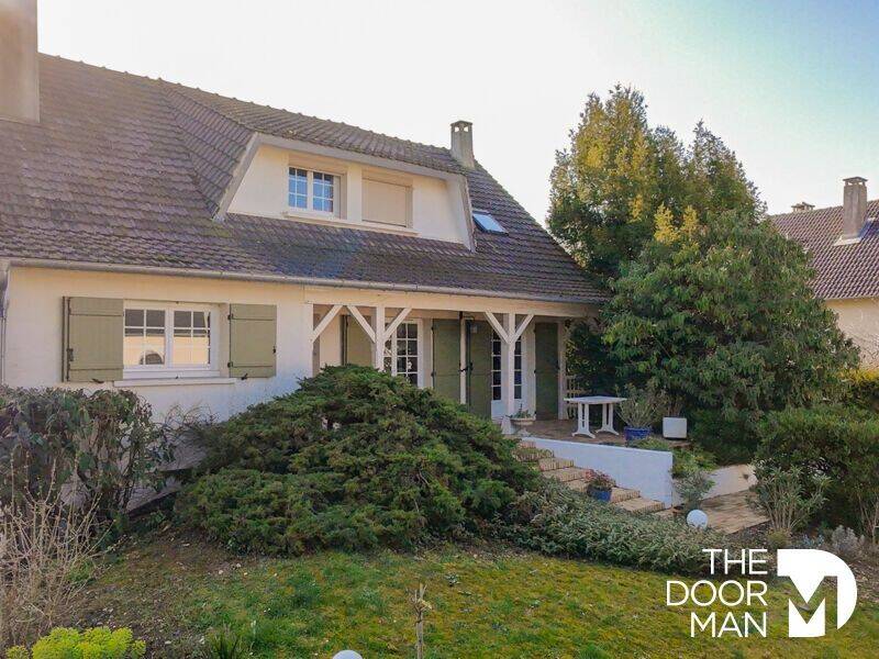Maison 6 pièces 124 m² · à Trouy · 124 m² · 220 000 €