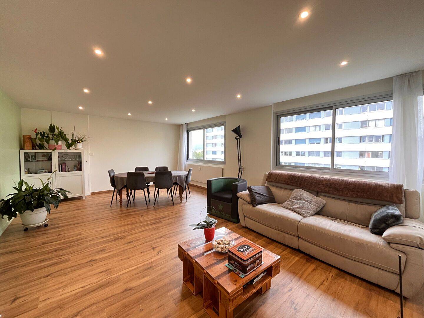 Appartement 4 pièces 94 m² · à Seyssinet-Pariset · 93,6 m² · 150 000 €