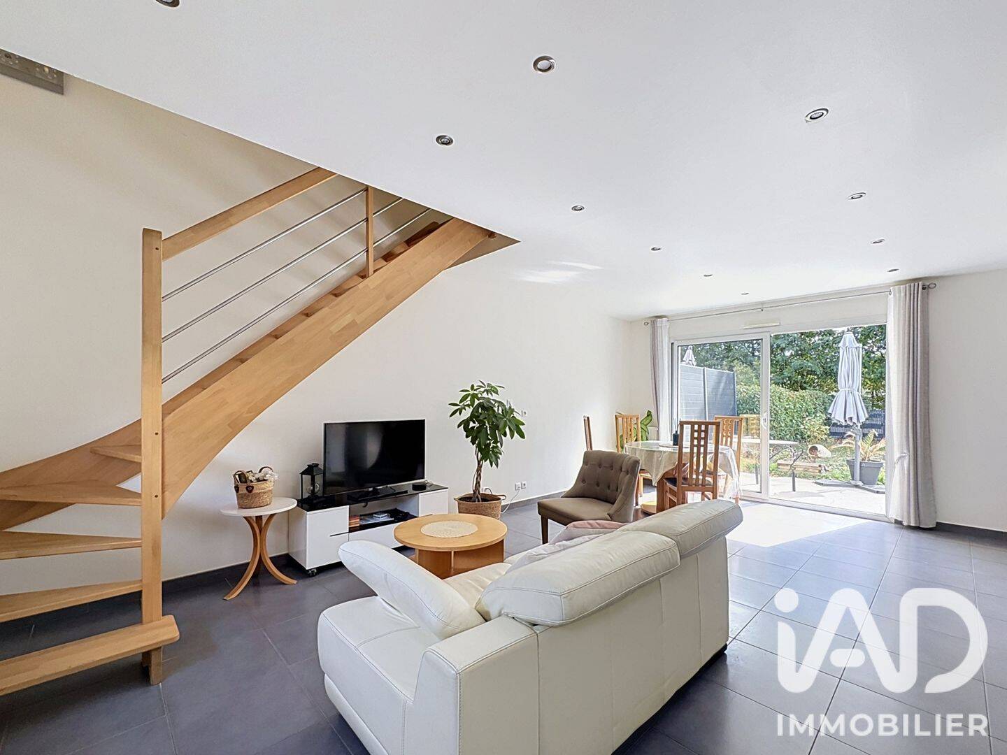 Maison 5 pièces 93 m² · à Corps-Nuds · 92,6 m² · 283 000 €