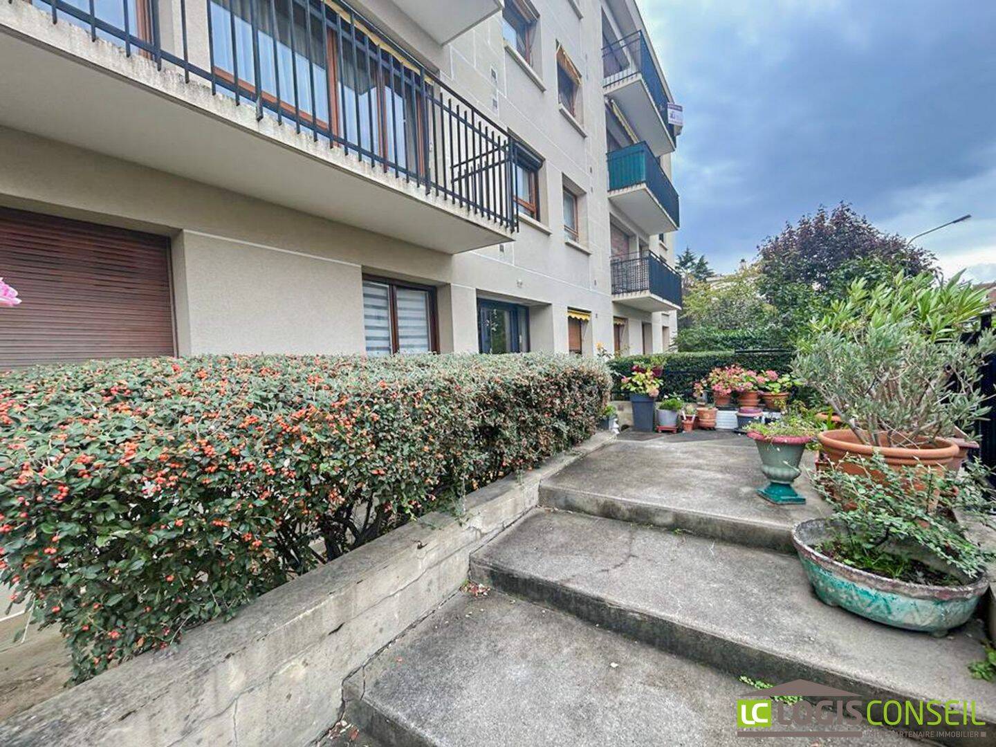 Appartement 4 pièces 79 m² · à Bourg-la-Reine · 78,9 m² · 1 874 €/mois