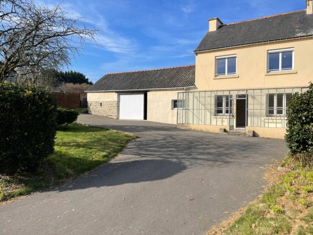 Maison 4 pièces 97 m² · à Noyal-Pontivy · 97 m² · 695 €/mois