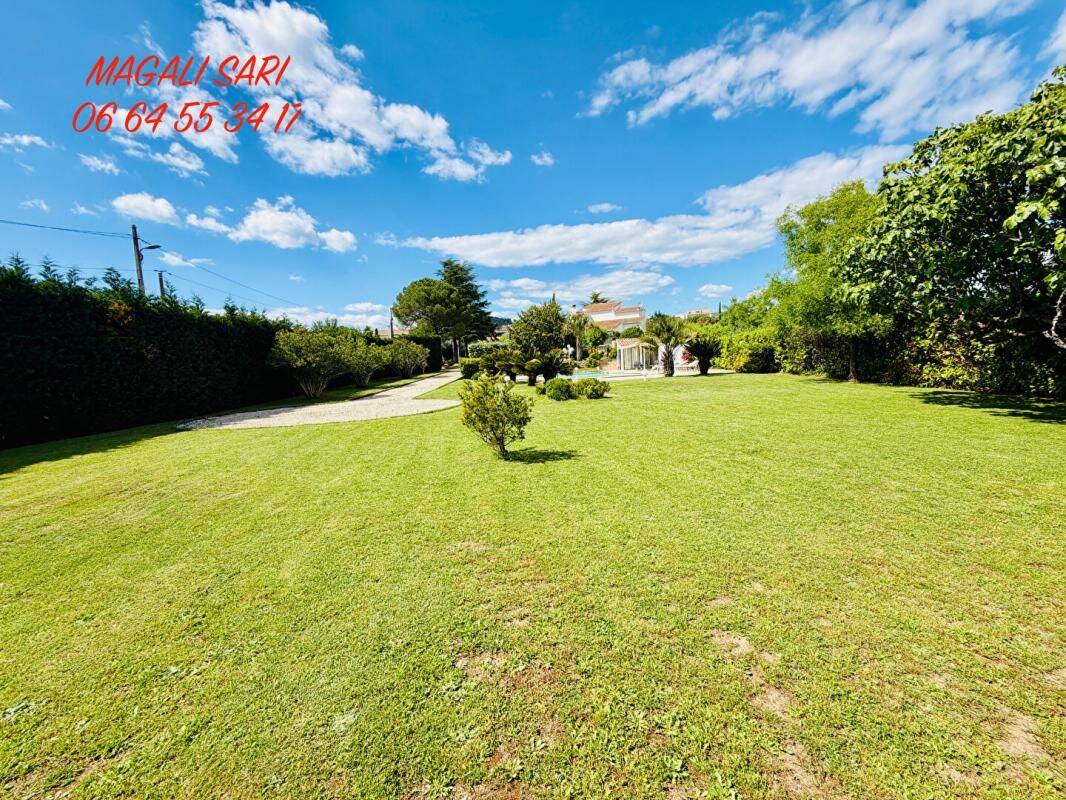 Maison 7 pièces 165 m² · à Alès · 165 m² · 499 000 €