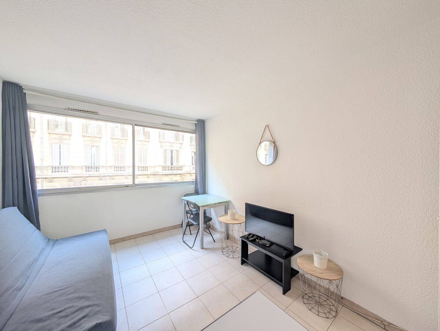 Appartement 1 pièce 21 m² · à Marseille 8ème Arrondissement · 20,5 m² · 570 €