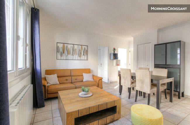Appartement 4 pièces 64 m² · à Vénissieux · 64 m² · 2 300 €