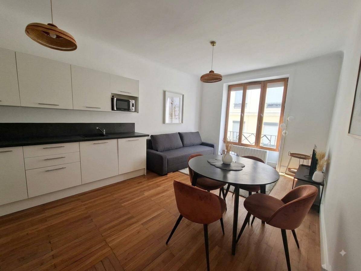 Appartement 3 pièces 51 m² · à Lyon 7ème Arrondissement · 50,5 m² · 1 350 €