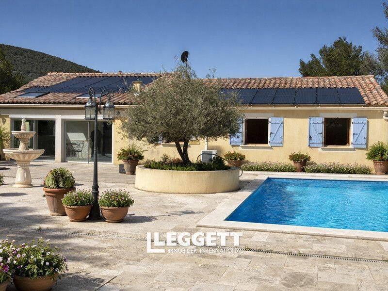 Maison 6 pièces 200 m² · à Plan-d'Aups-Sainte-Baume · 200 m² · 495 000 €