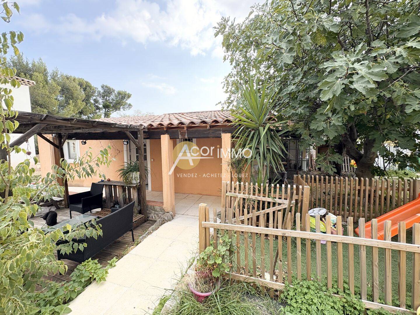 Maison 3 pièces 74 m² · à Toulon · 74 m² · 300 000 €