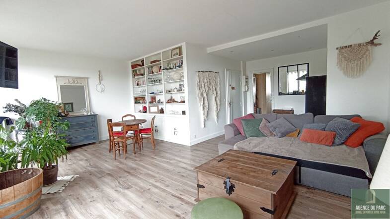 Appartement à vendre 450 000 € 4 pièces 2 chambres 78 m² Étage 6/8 Ville d Avray 92410