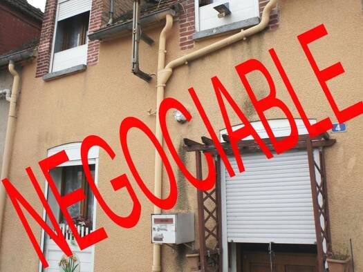 Maison à vendre 32 000 € 3 pièces 2 chambres 57 m² 68 m² de terrain Saint-Just-Sauvage 51260