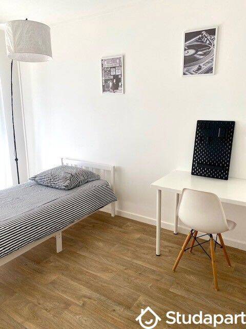 1 pièce 10 m² · à Créteil · 10 m² · 580 €