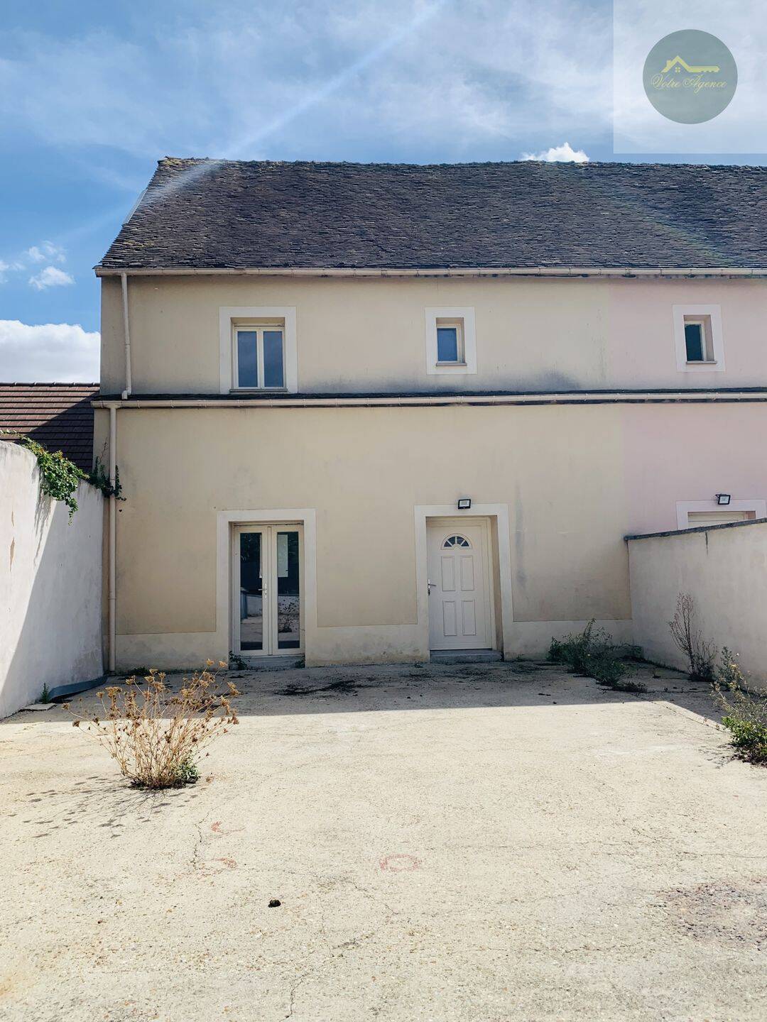 Maison 5 pièces 129 m² · à Chéroy · 129 m² · 127 000 €