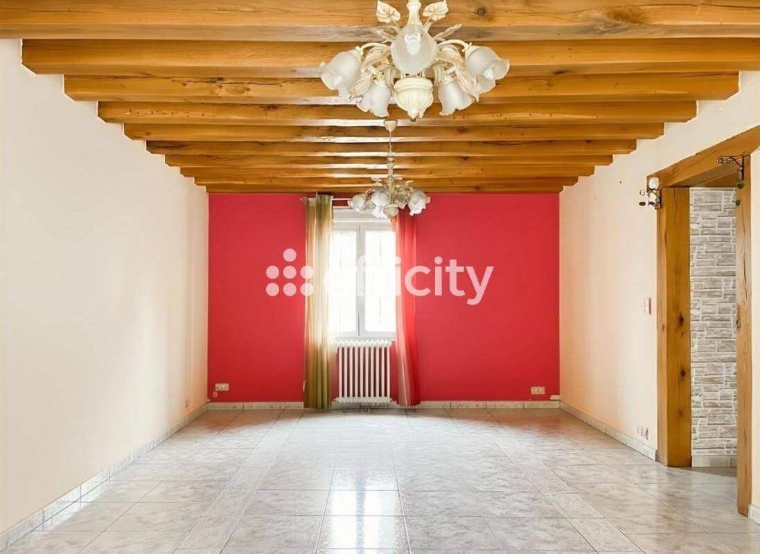 Maison 6 pièces 141 m² · à Alençon · 141,2 m² · 79 900 €