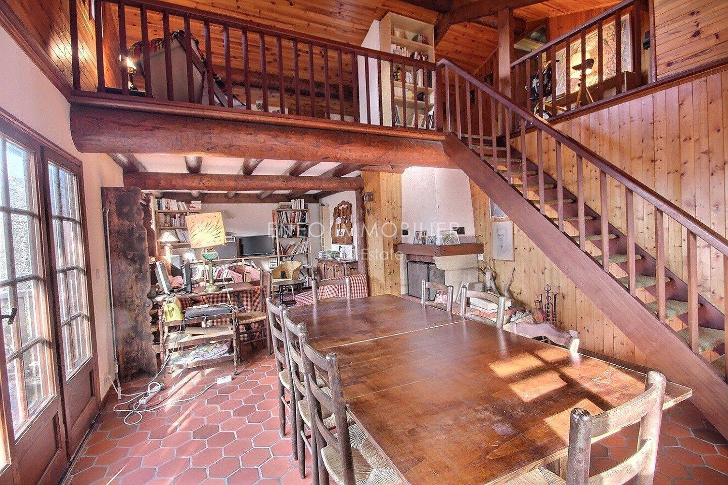 Maison 7 pièces 139 m² · à Notre-Dame-du-Pré · 138,5 m² · 525 000 €