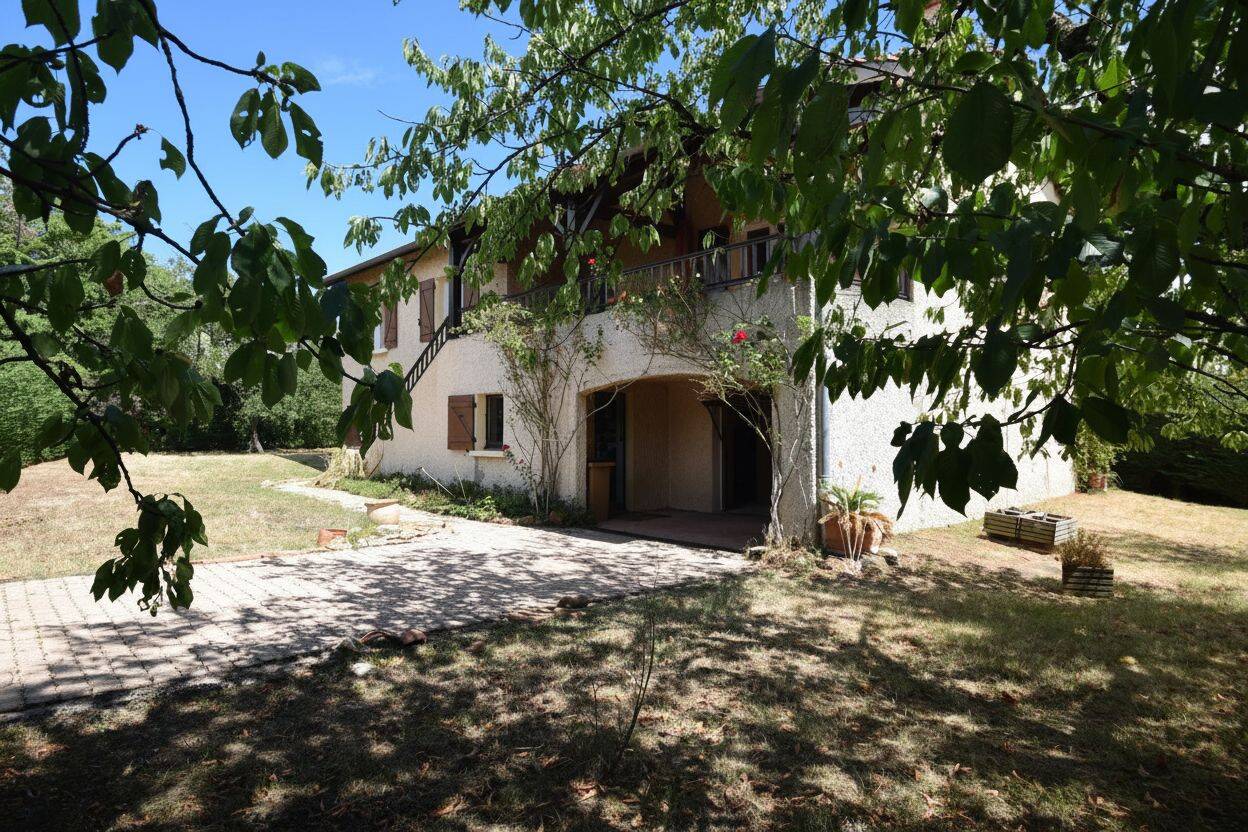 Maison 5 pièces 110 m² · à Chazay-d'Azergues · 110 m² · 420 000 €