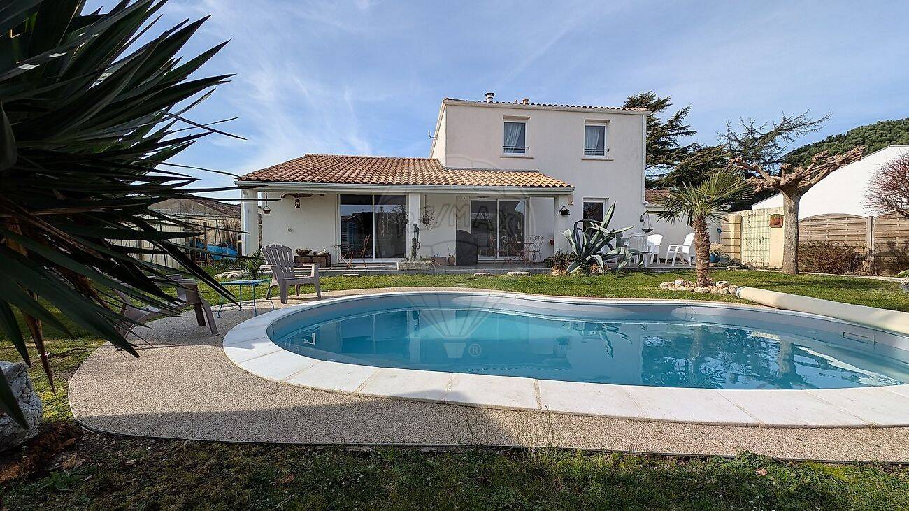 Maison 6 pièces 133 m² · à Les Mathes · 133 m² · 470 000 €