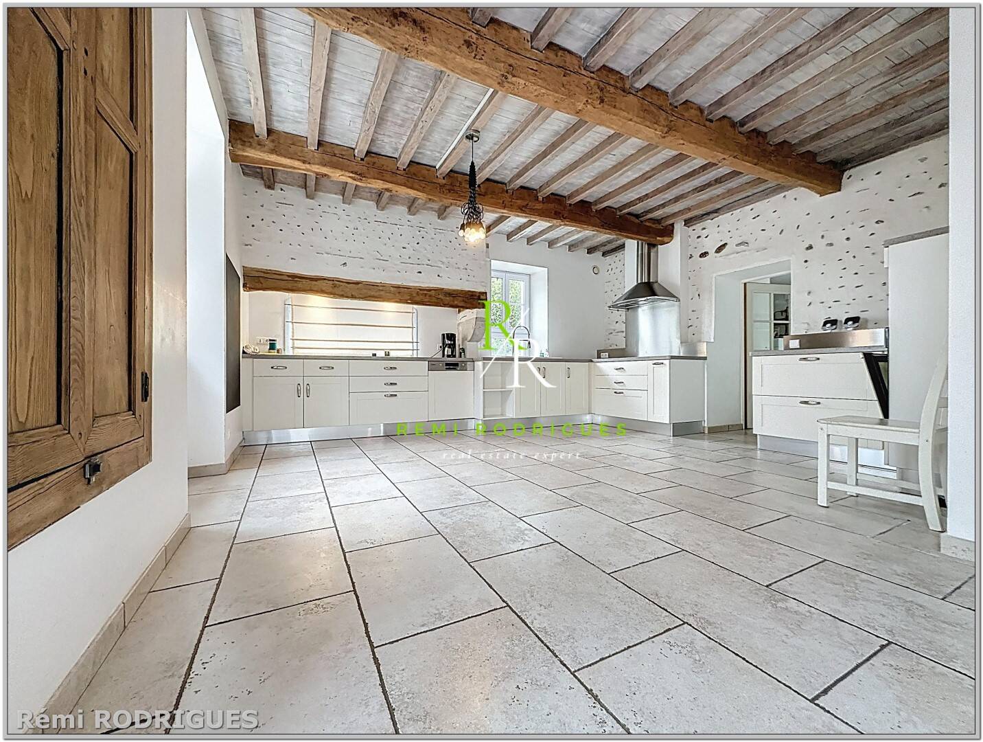 Maison 10 pièces 219 m² · à Sauvagnon · 219,1 m² · 349 000 €