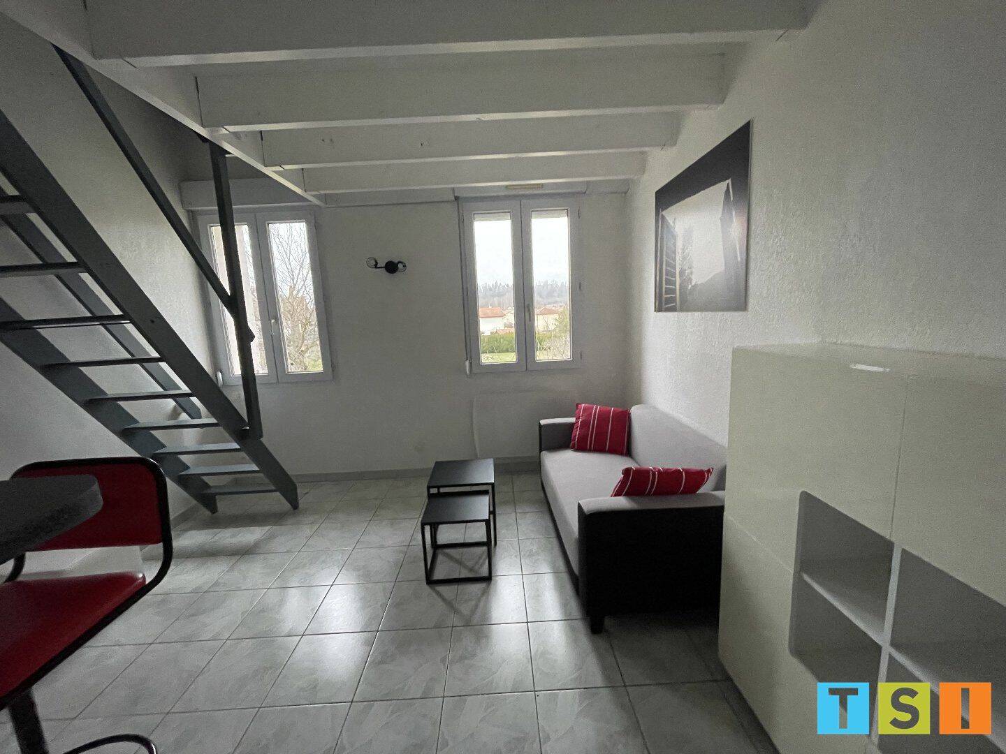 Appartement 2 pièces 28 m² · à Gourdan-Polignan · 28 m² · 405 €